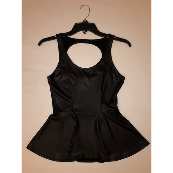 Black Vegan Leather Open Back Peplum Style Top XS - Picture 6 of 8